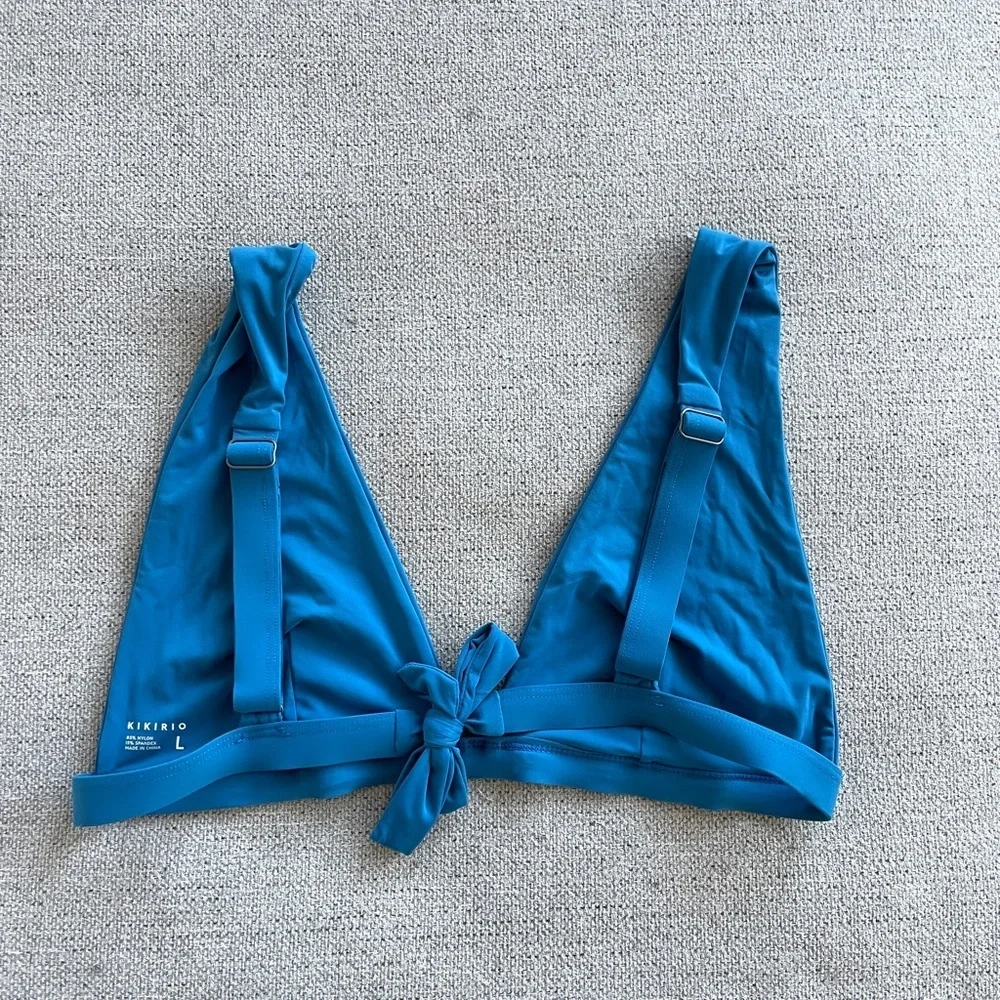 KIKIRIO Solid 19 Skye Plunge V-neck Bikini Top In Blue Size L Swim
